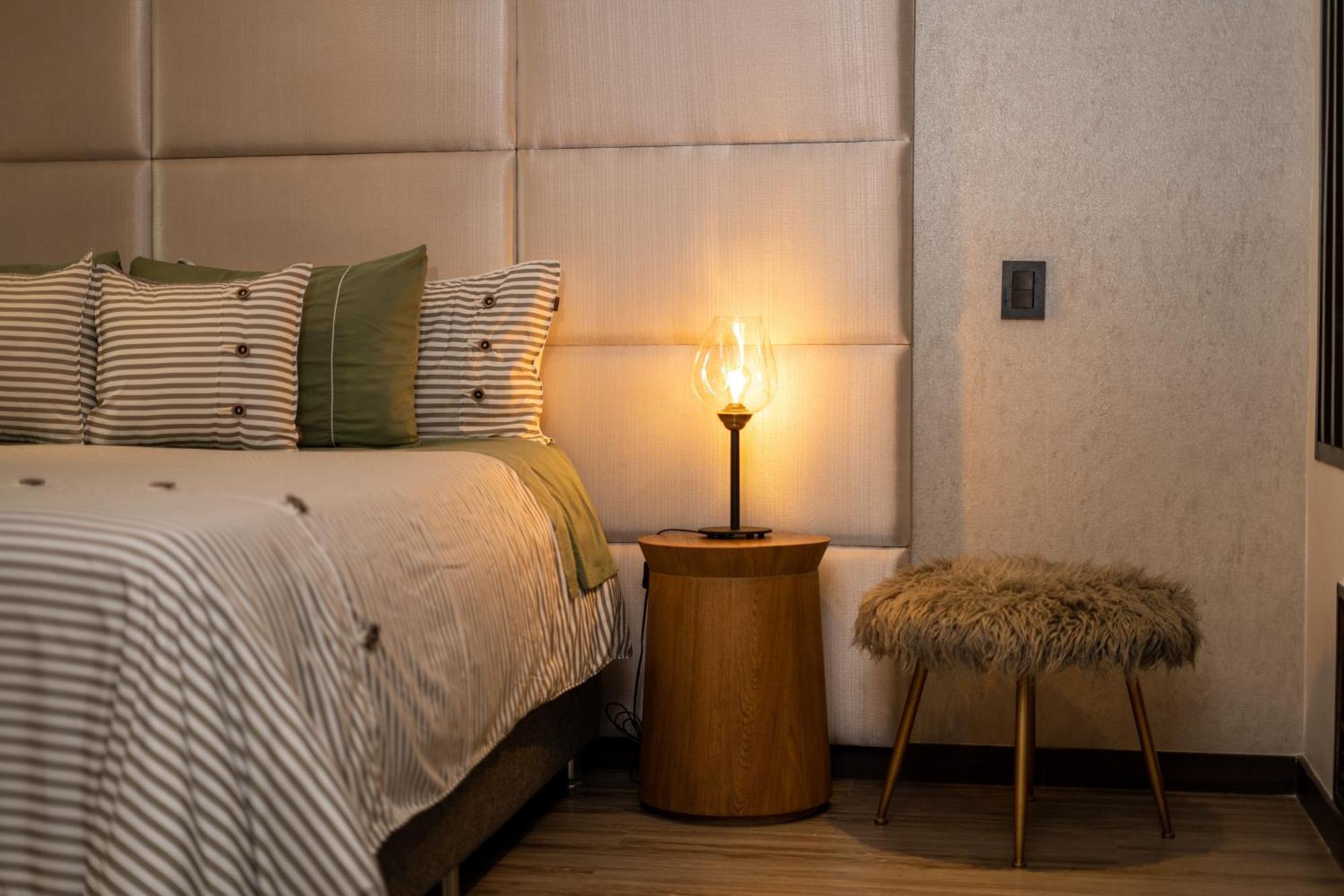 Cafe Hotel Medellin Room photo