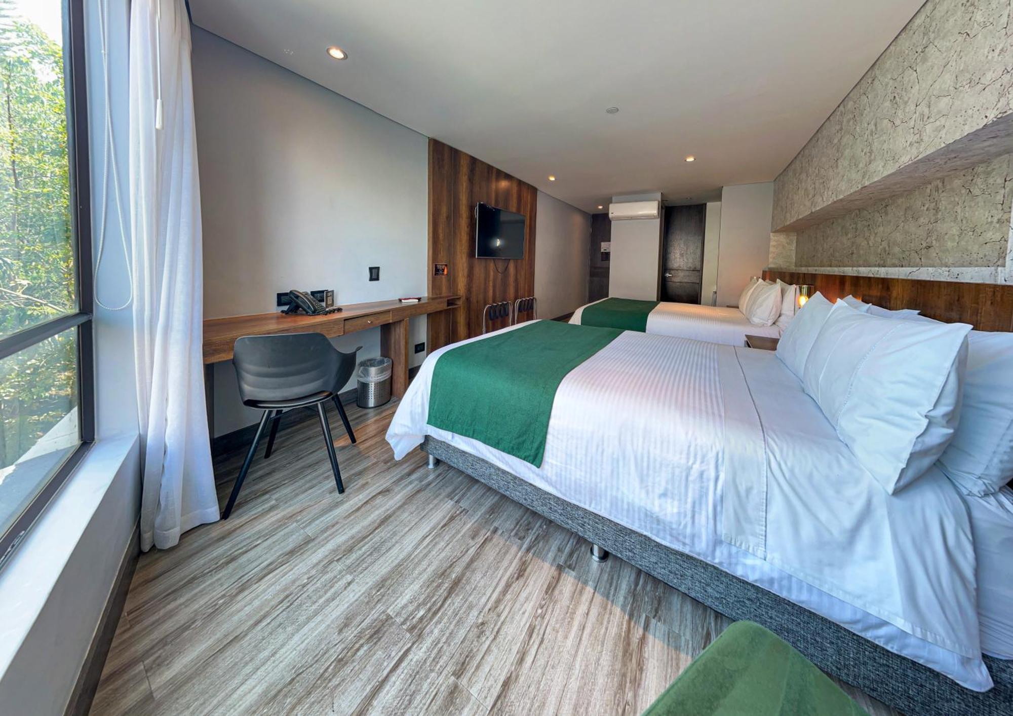 Cafe Hotel Medellin Room photo